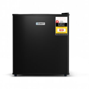 Devanti 31L Small Upright Freezer - Compact Vertical Freezer - Image 3