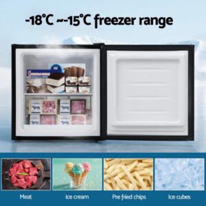 Devanti 31L Small Upright Freezer - Compact Vertical Freezer - Image 4
