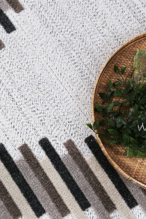 Brand Venture Ares Floor Rug 300 x 400 – image 6