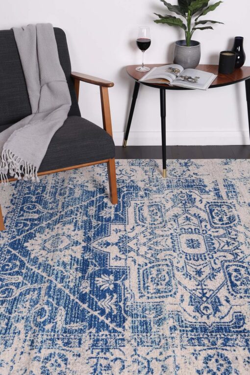 Brand Venture Delicate Rug 300 x 400 cm – image 3