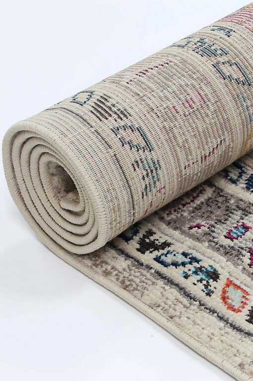 Brand Venture Delicate Floor Rug, Erased-Weave Design – image 1