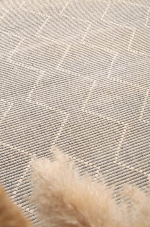 Brand Venture Goa D2 Grey 240x330cm Rug – image 4