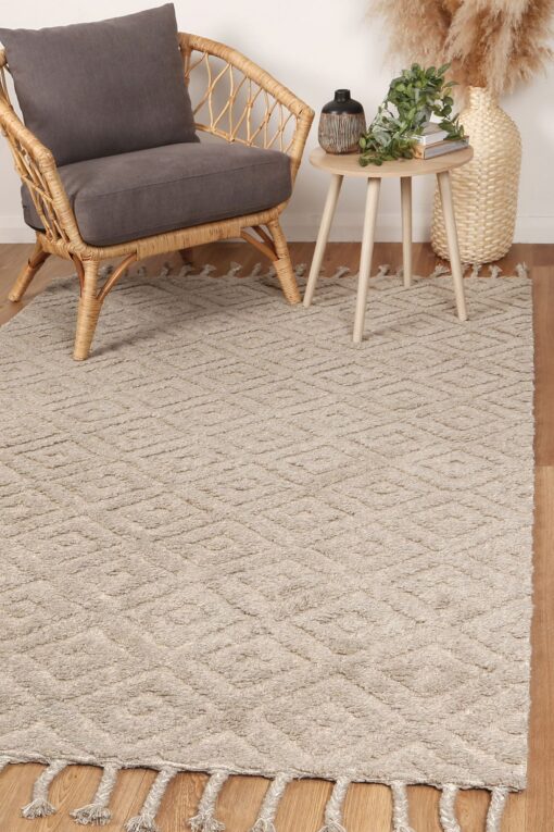 Brand Venture Goa D4 Wool Blend Rug 240 x 330 cm – image 2