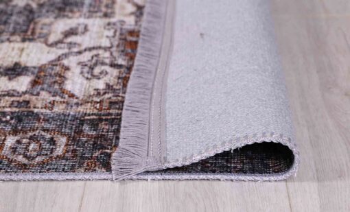 Brand Venture Vintage Crown Rug 240 x 330 cm – image 4