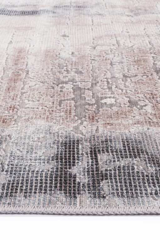 Brand Venture Vintage Crown Thin Pile Rug – image 3