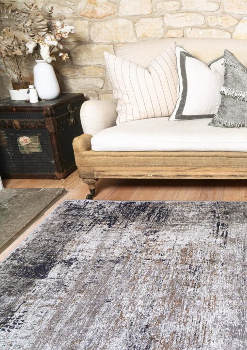Brand Venture Elizabeth Vintage Rug 280x380 cm – image 2