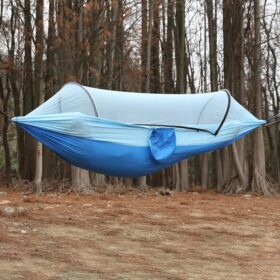 Elosung Camping Hammock with Mosquito Net – image 1