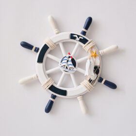 Elosung Wooden Ship Wheel Wall Decor 34cm – image 1