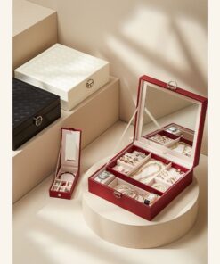 Elosung Red Jewellery Box with Mirror and Lock - Image 3