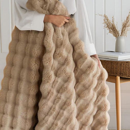 Elosung Faux Fur Bubble Blanket 200 x 230 cm – image 3