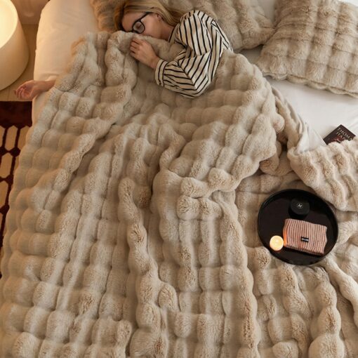 Elosung Faux Fur Bubble Blanket 200 x 230 cm – image 4