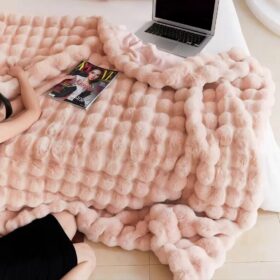 Elosung Pink Faux Fur Bubble Blanket Set – image 1