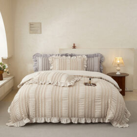 Elosung Beige Ruffle Seersucker Duvet Cover – image 1